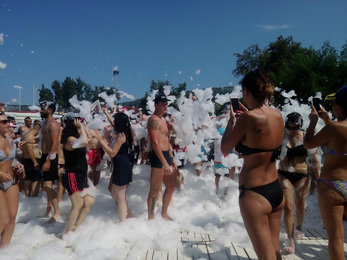 Garden Prizma Rooms&Aparts Kemer Esterno foto